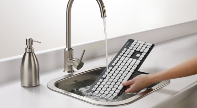 logitech