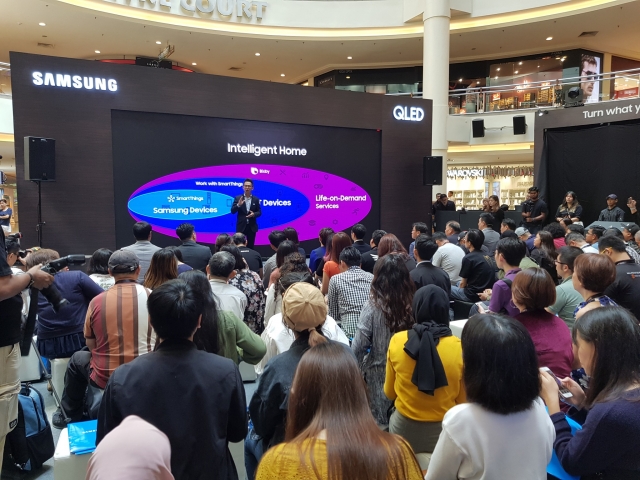 Qled showcase 1